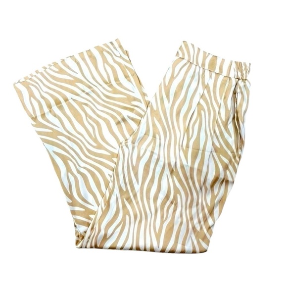 Happily Grey Dilky Zebra Print Wide Leg Trouser. Beige and White. Large NWT - Picture 2 of 8